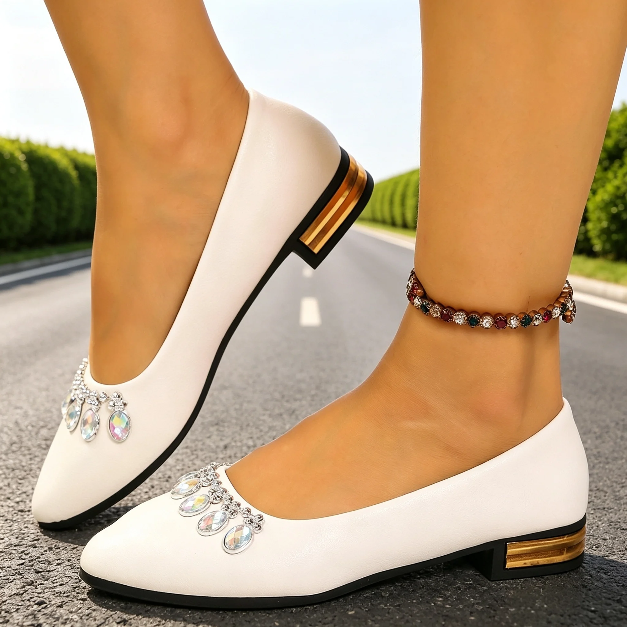 Women Shoes Heels - Damskie baleriny z ostrym noskiem, duże