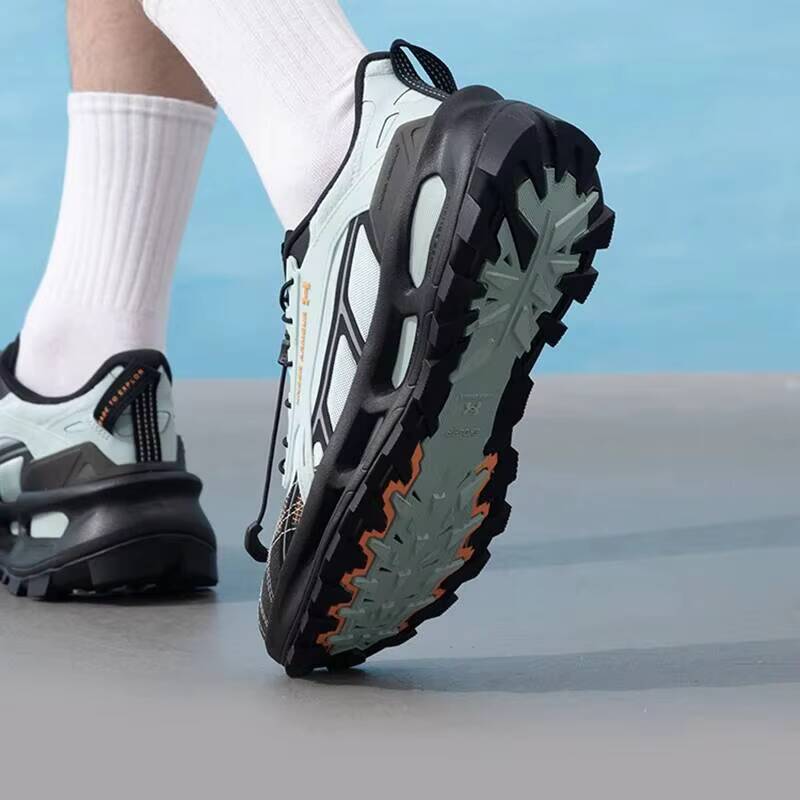 Buty trekkingowe Under Armour  – Women Shoes Hong Kong recenzja i cena