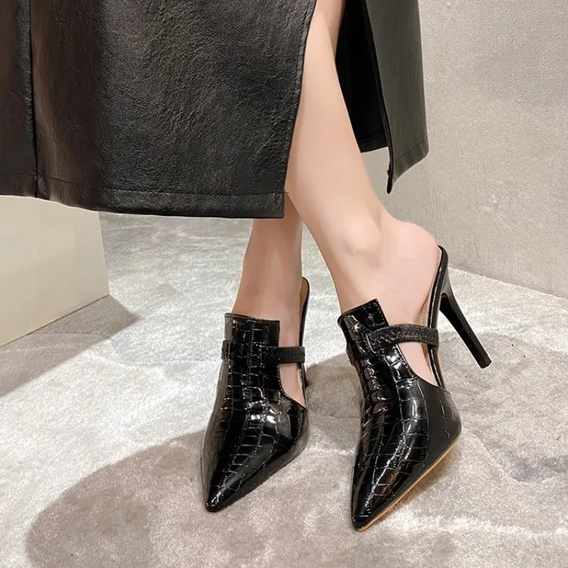 Nowe buty na wysokim obcasie t – Women Shoes Types recenzja i cena