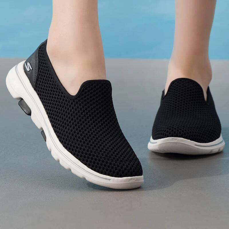 Skechers 124163-Bkw Damskie ws – Women Shoes Hong Kong recenzja i cena