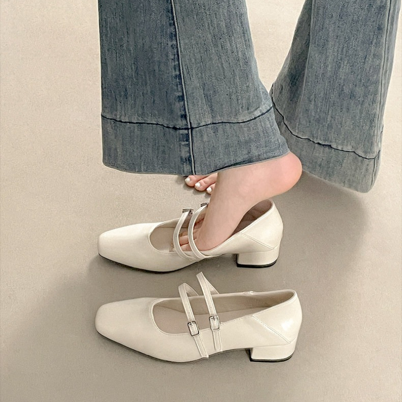 Kwadratowe noski, niski obcas, – Women Shoes Heels recenzja i cena
